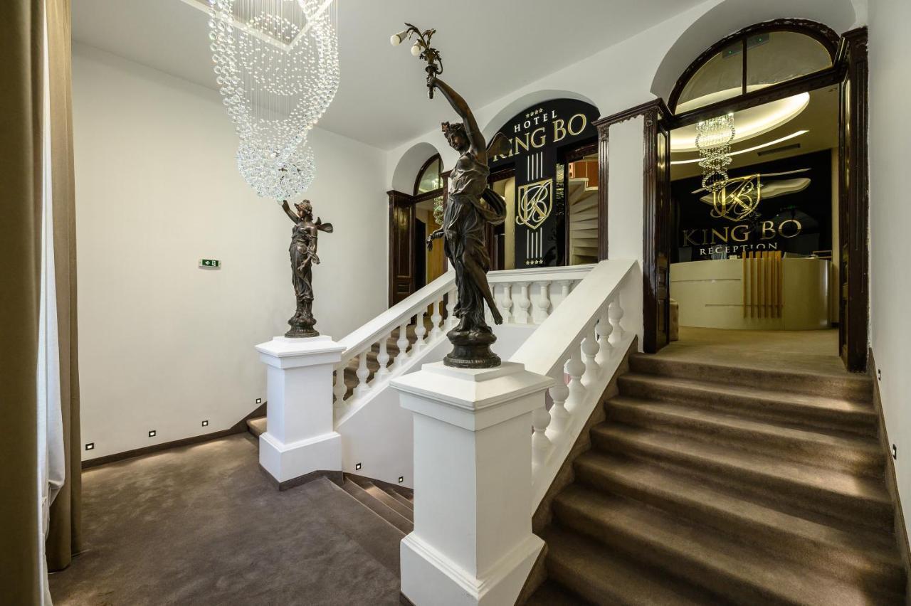 Apartmanski Smestaj King Bo Ni エクステリア 写真