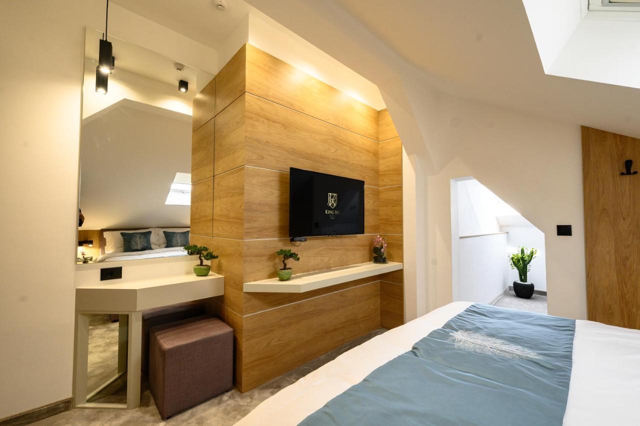 Apartmanski Smestaj King Bo Ni エクステリア 写真